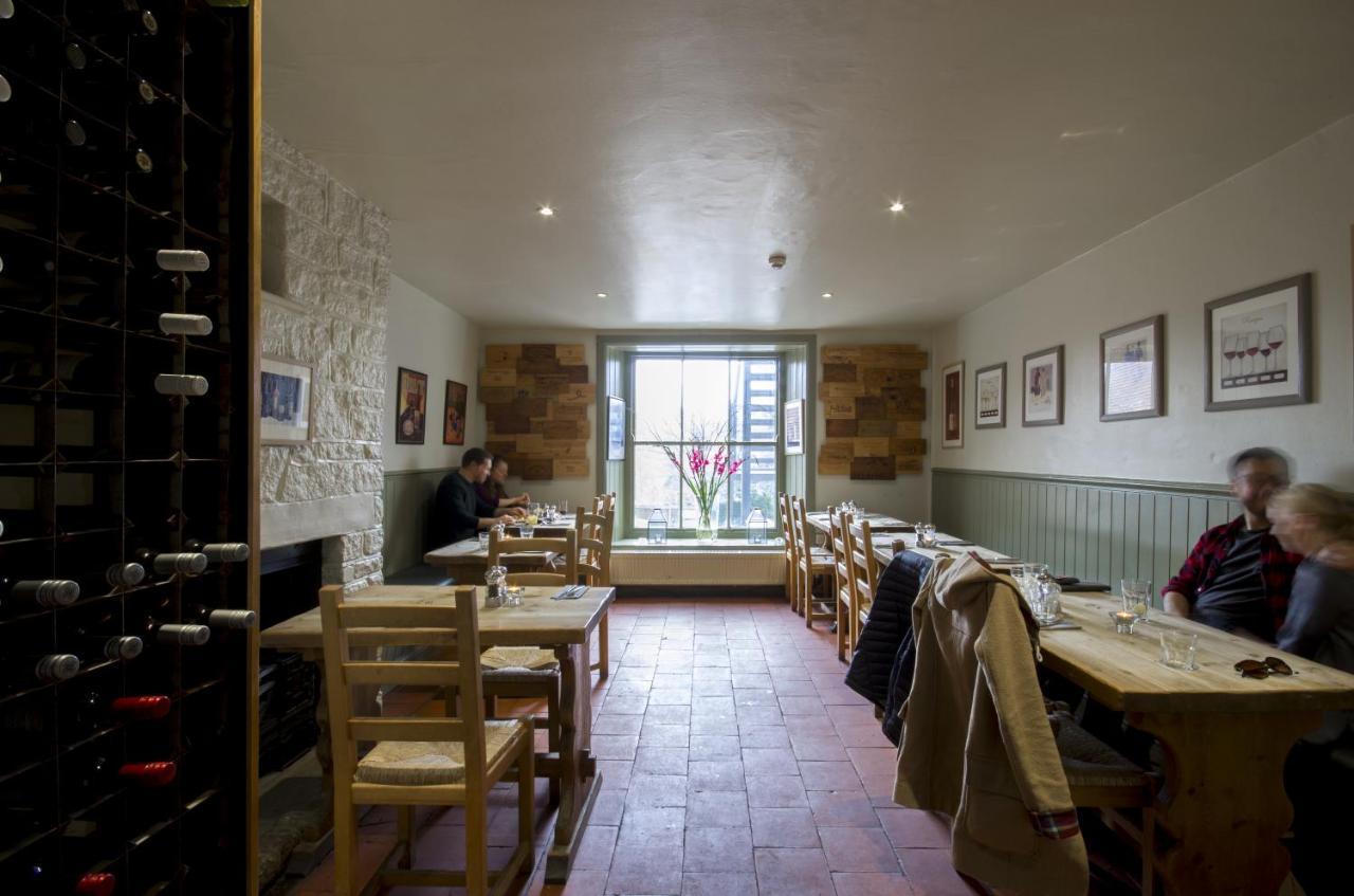 The White Hart Inn Winchcombe Exterior photo